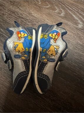 Baby Winnie the Pooh and Tigger Super Sleuths Sneakers - Size 3